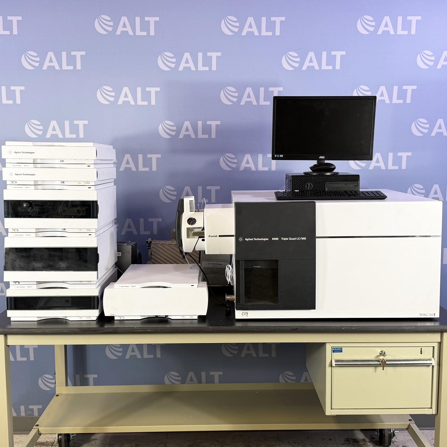 Agilent  G6490A Triple Quad LC/MS System With Jet Stream Electrospray Ionization Source And 1200/1260/1290 Series HPLC With G4225A HiP Degasser, G1312B Bin Pump SL, G1367E HiP ALS, G1330B Thermostat, G1316C TCC