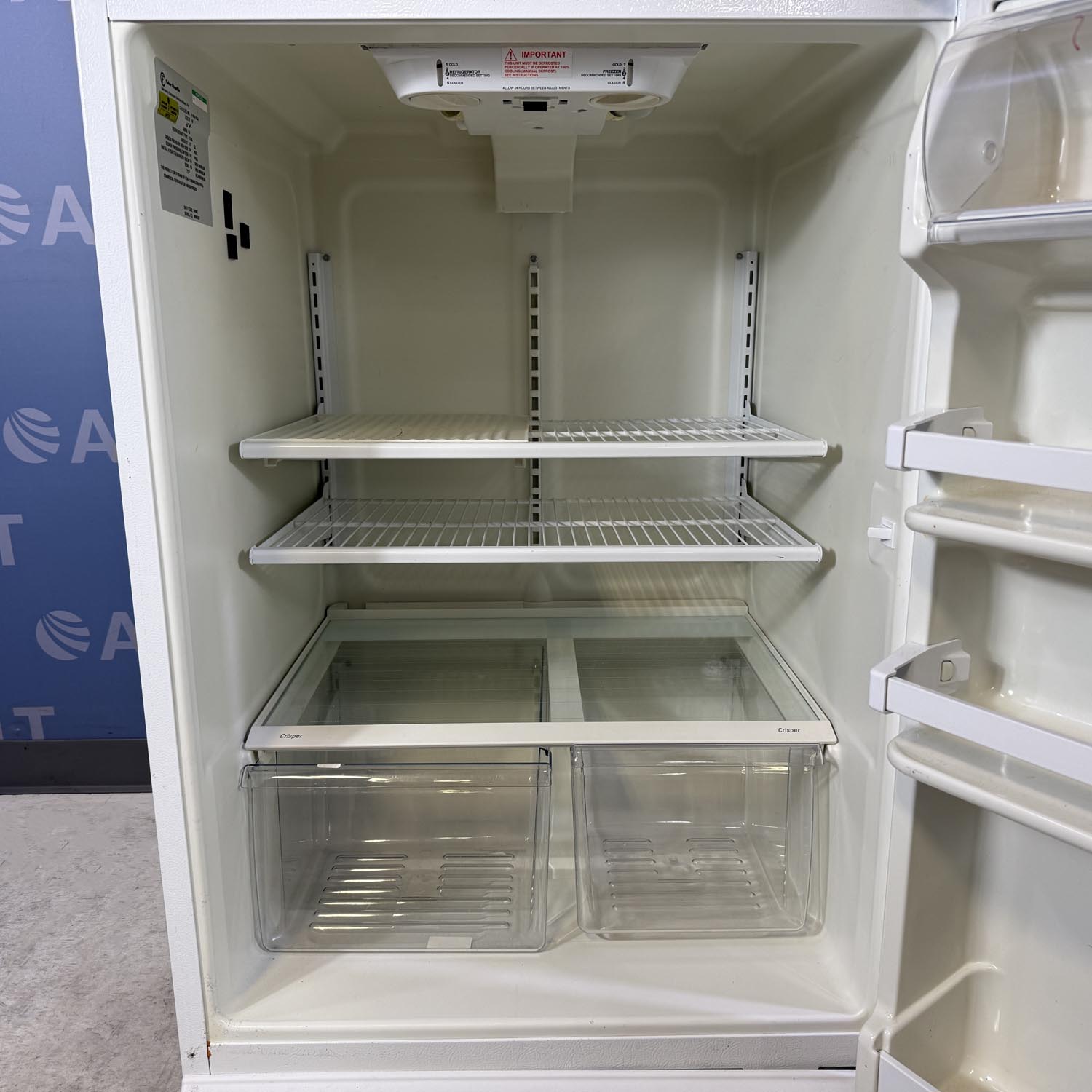 Fisher Scientific  Isotemp Model 13-986-106A General-Purpose Refrigerator/Freezer