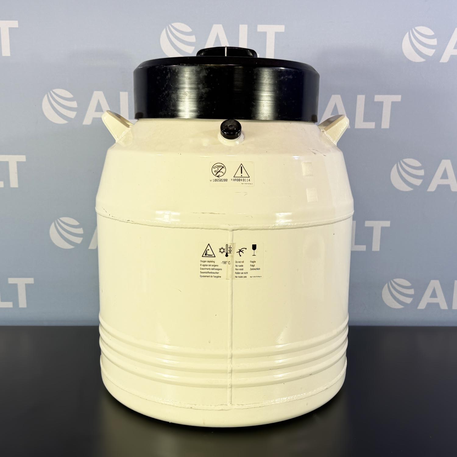 MVE CryoSystem 2000 Cryogenic Liquid Nitrogen Dewar