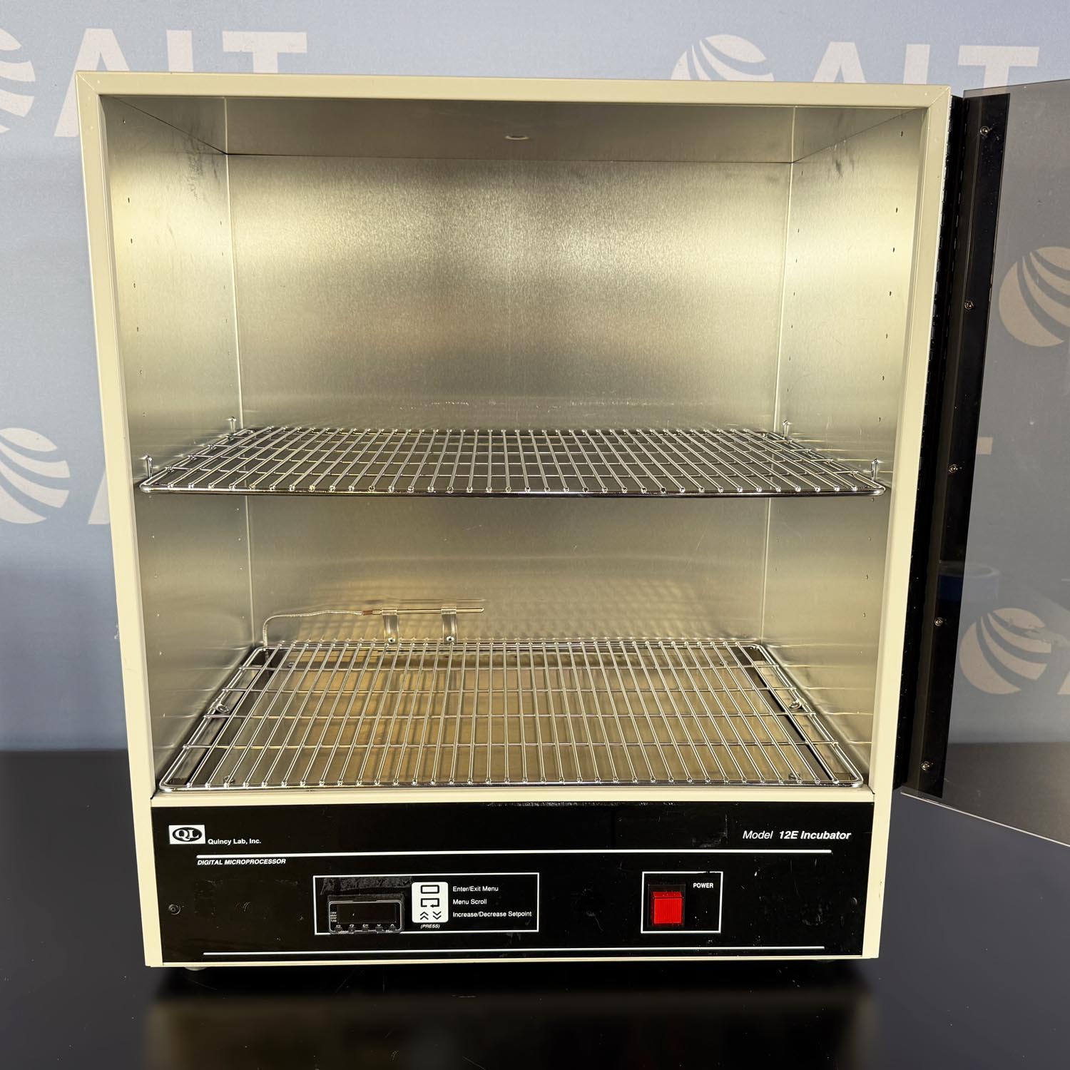 Quincy Lab, Inc.  Benchtop Incubator 12-140E