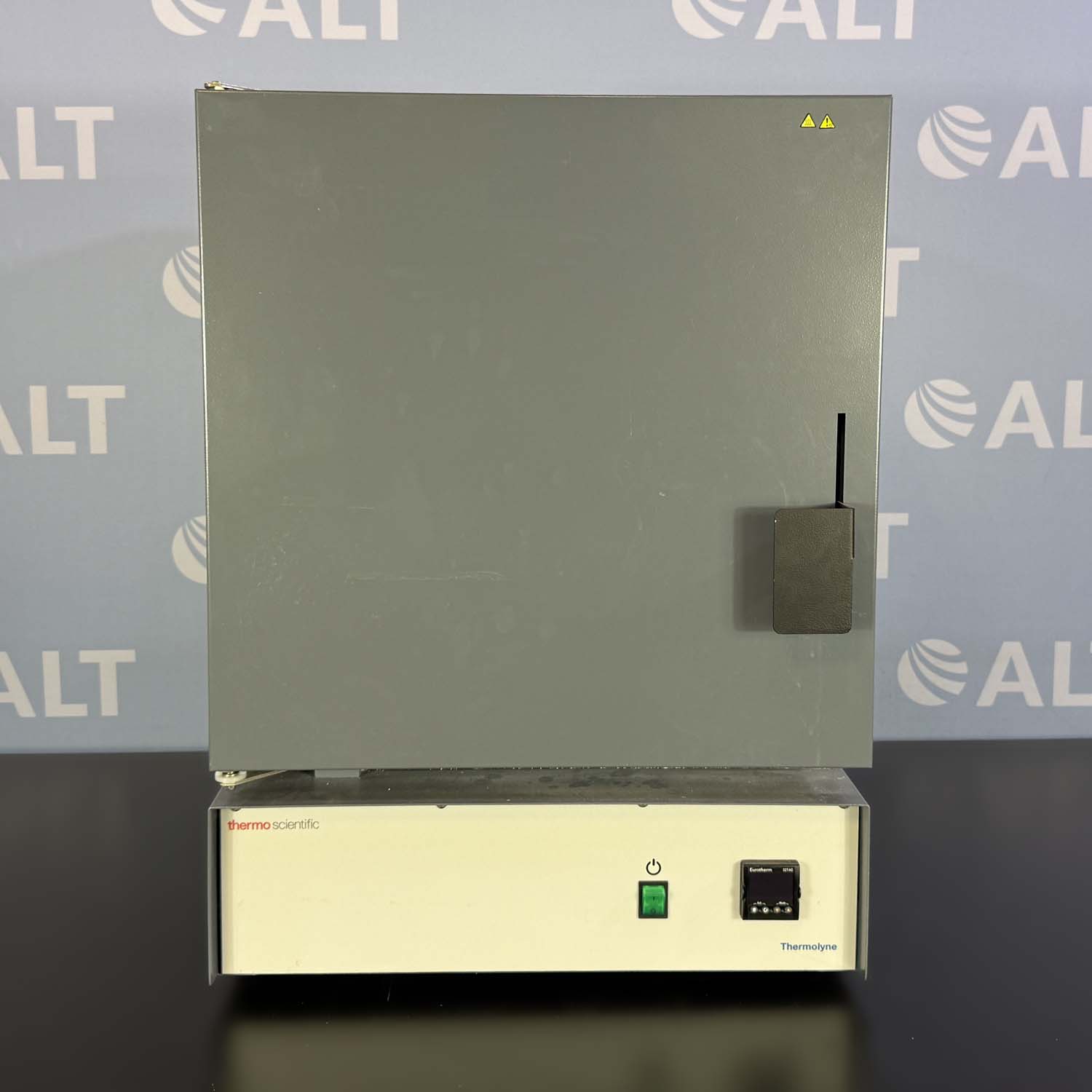 Thermo Scientific Thermolyne Largest Tabletop Muffle Furnace, Model F30428C-80