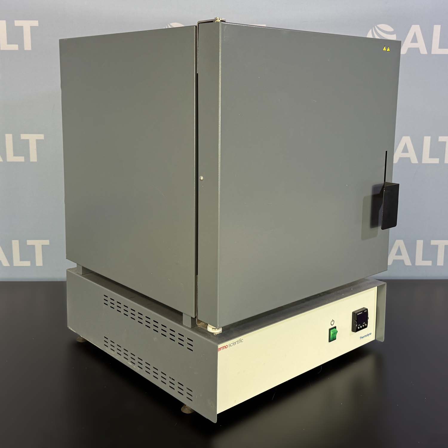 Thermo Scientific Thermolyne Largest Tabletop Muffle Furnace, Model F30428C-80