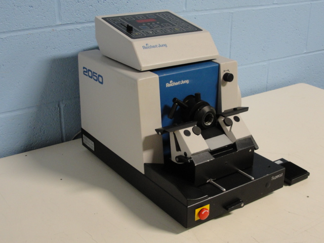 Reichert Jung 2050 SuperCut Motorized Microtome