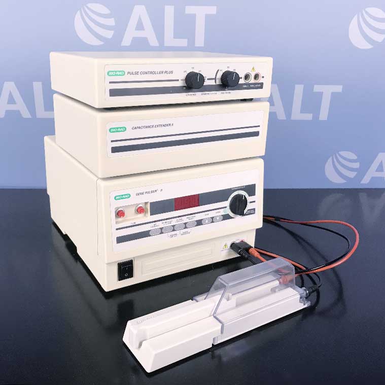Bio-Rad  Gene Pulser II Electroporation System