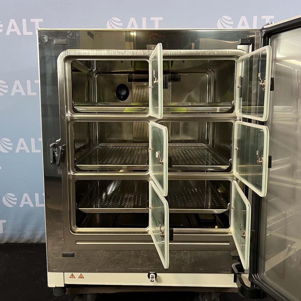 Thermo Fisher Scientific  HERAcell vios 250i Tri-Gas Incubator