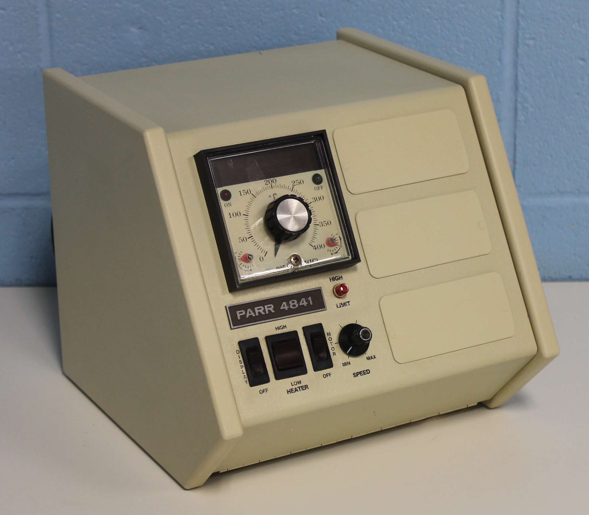 Parr 4841 Temperature Controller