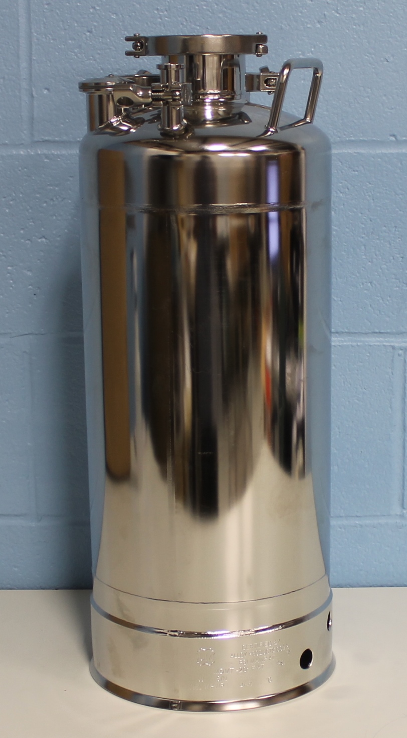 Alloy Products Corp. 5 Gallon 316L Stainless Steel Skirt Pharmaceutical Vessel