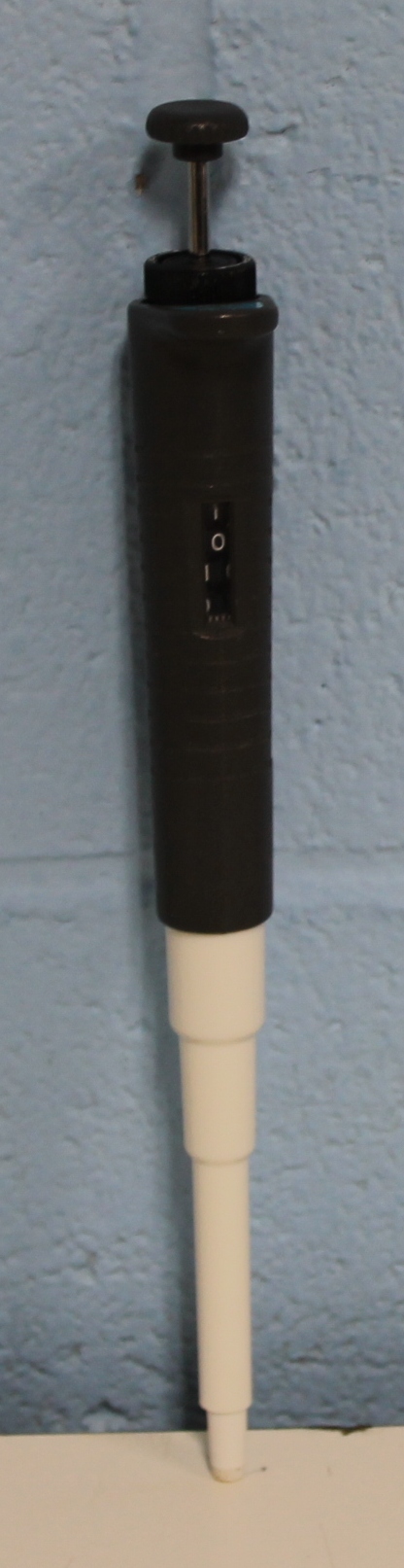 Nichiryo 5000 Single Channel 200-1000 uL Pipette