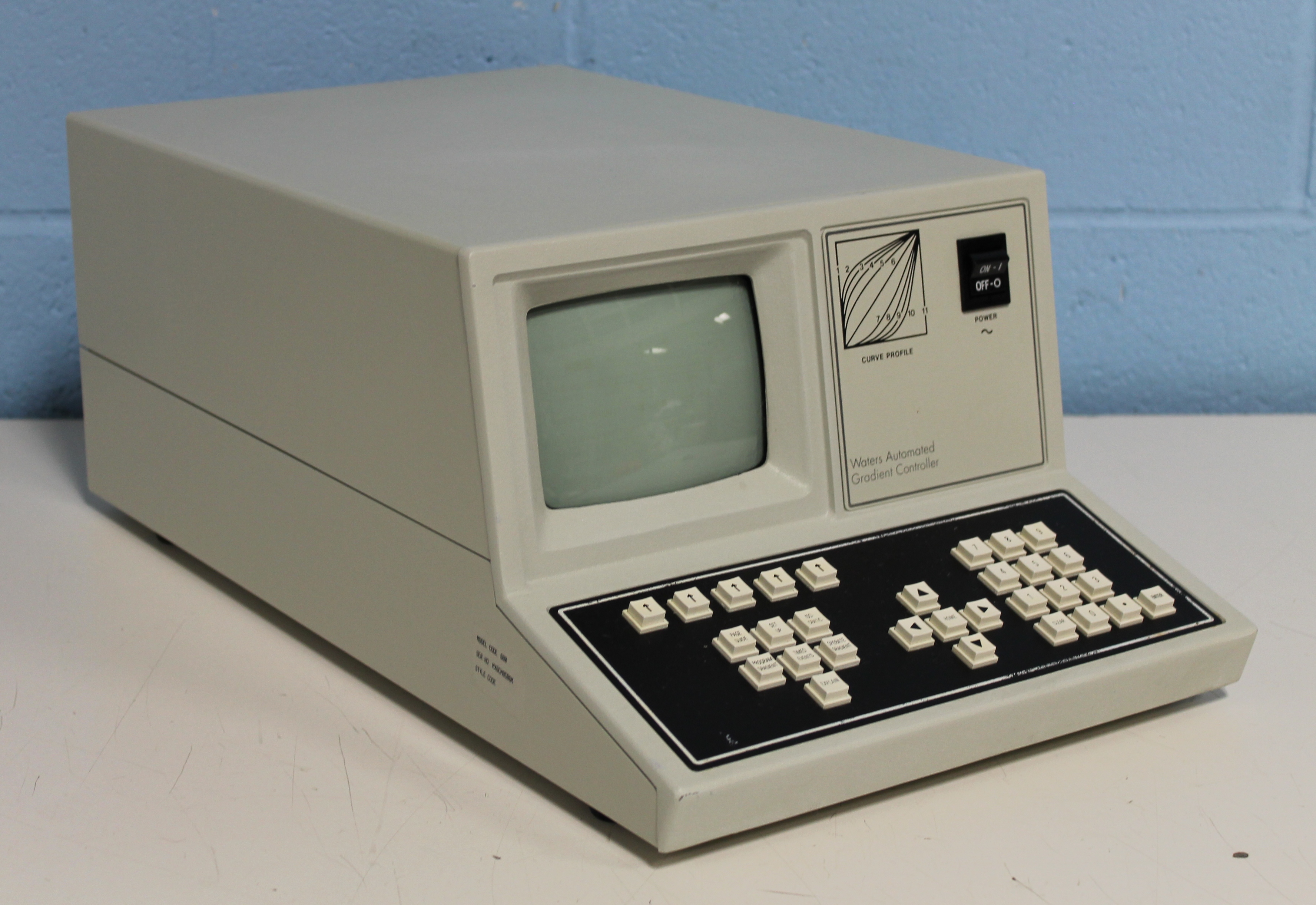 Waters 680 Automated Solvent Controller