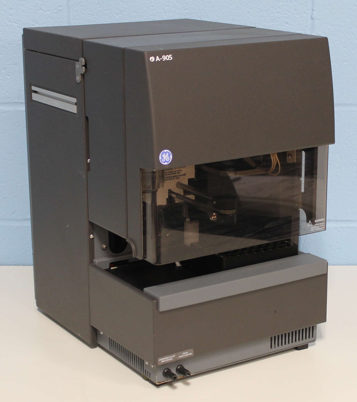 GE Healthcare Life Sciences A-905 Autosampler for AKTA