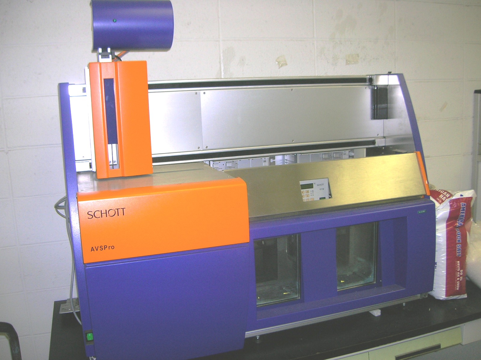 Schott AVSPro Automatic Sampler