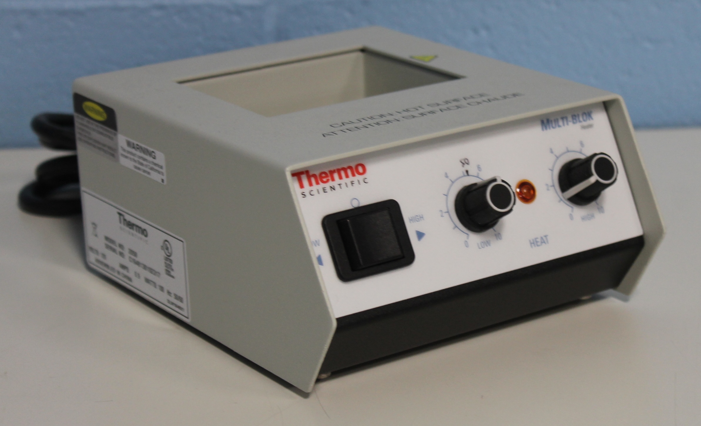 Thermo Scientific Analog Dry Bath Heater Model 2050