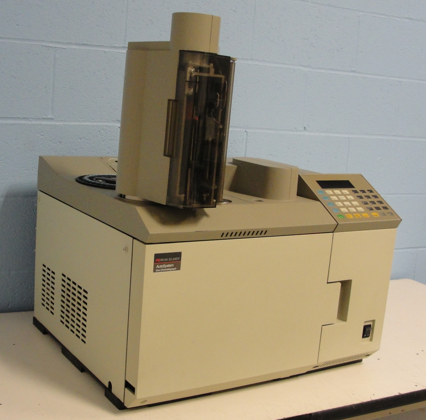 PerkinElmer Autosystem Gas Chromatograph with Dual Split/Splitless ...