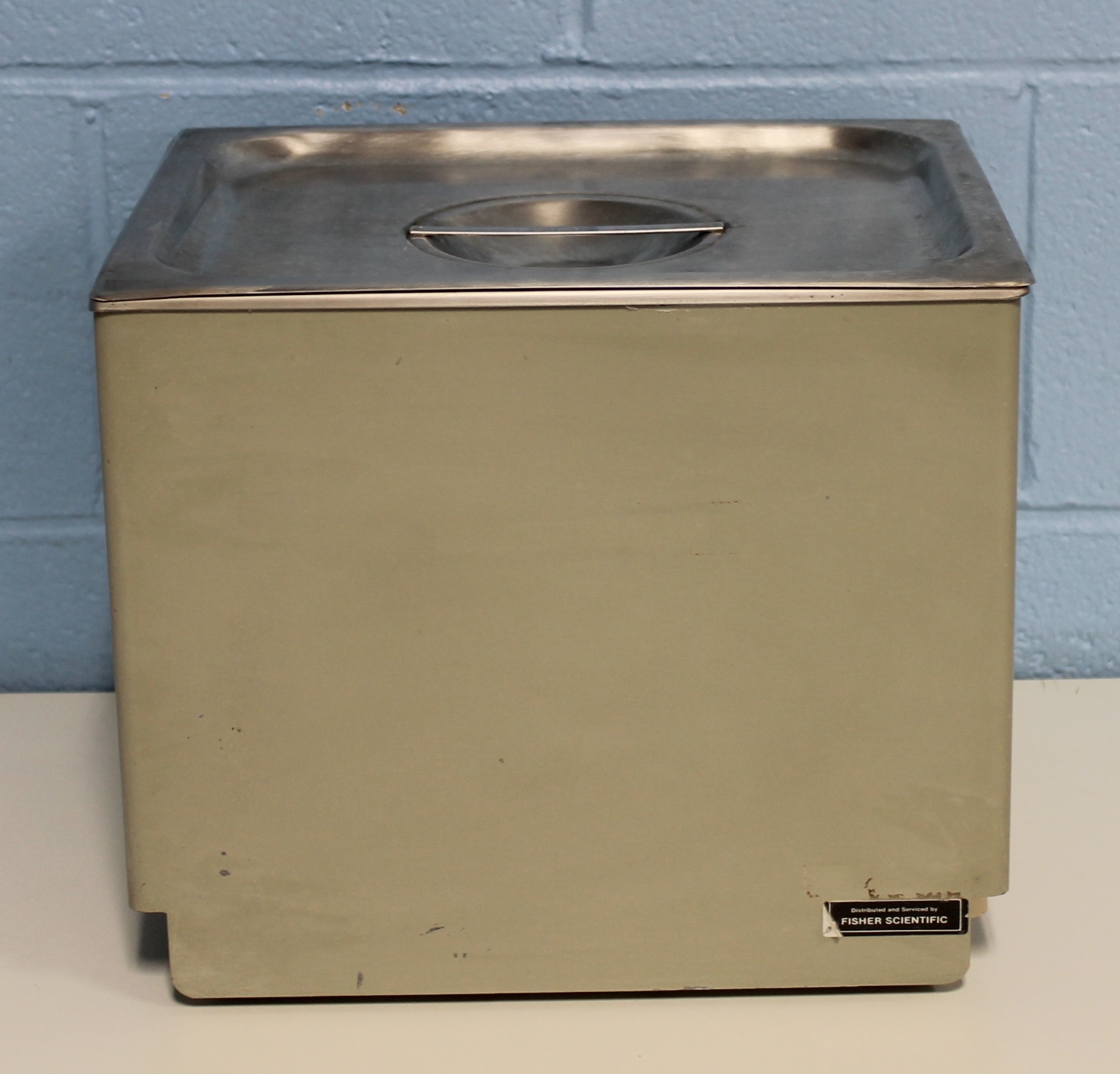Branson B-52 Heated Ultrasonic Cleaner