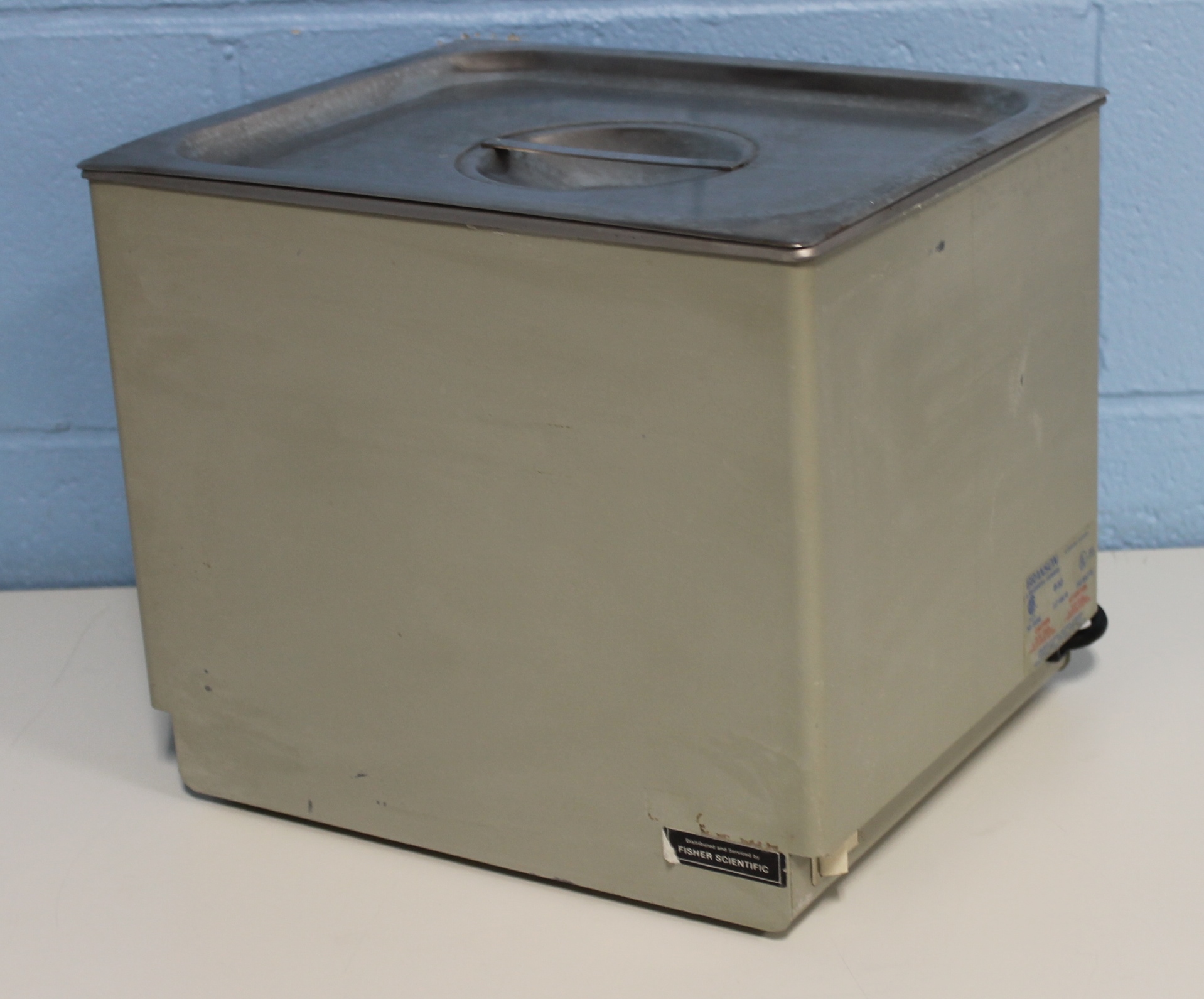 Branson B-52 Heated Ultrasonic Cleaner