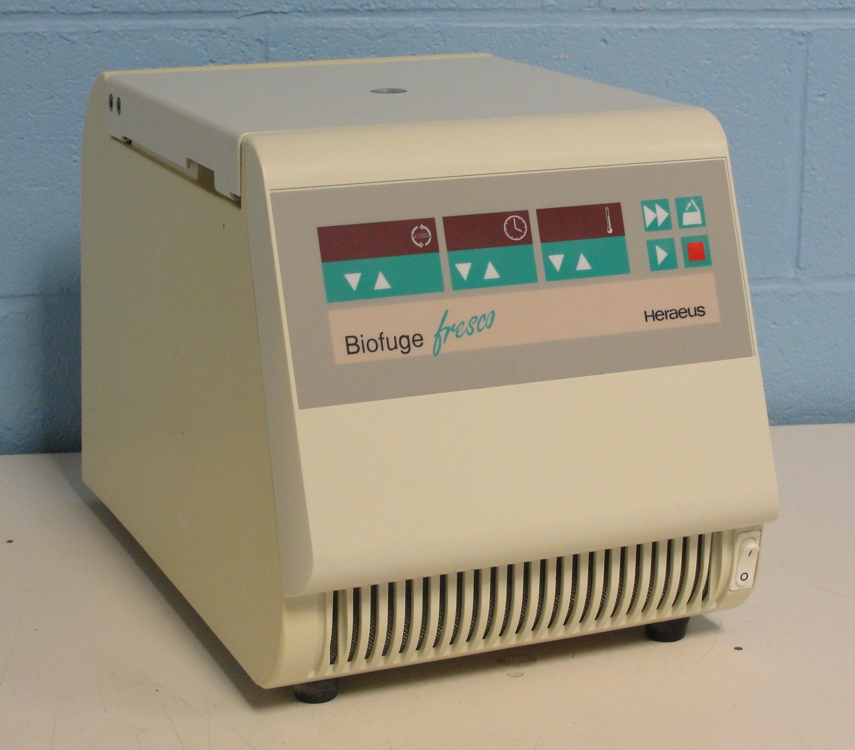 Heraeus/Kendro Lab Biofuge Fresco Refrigerating Centrifuge