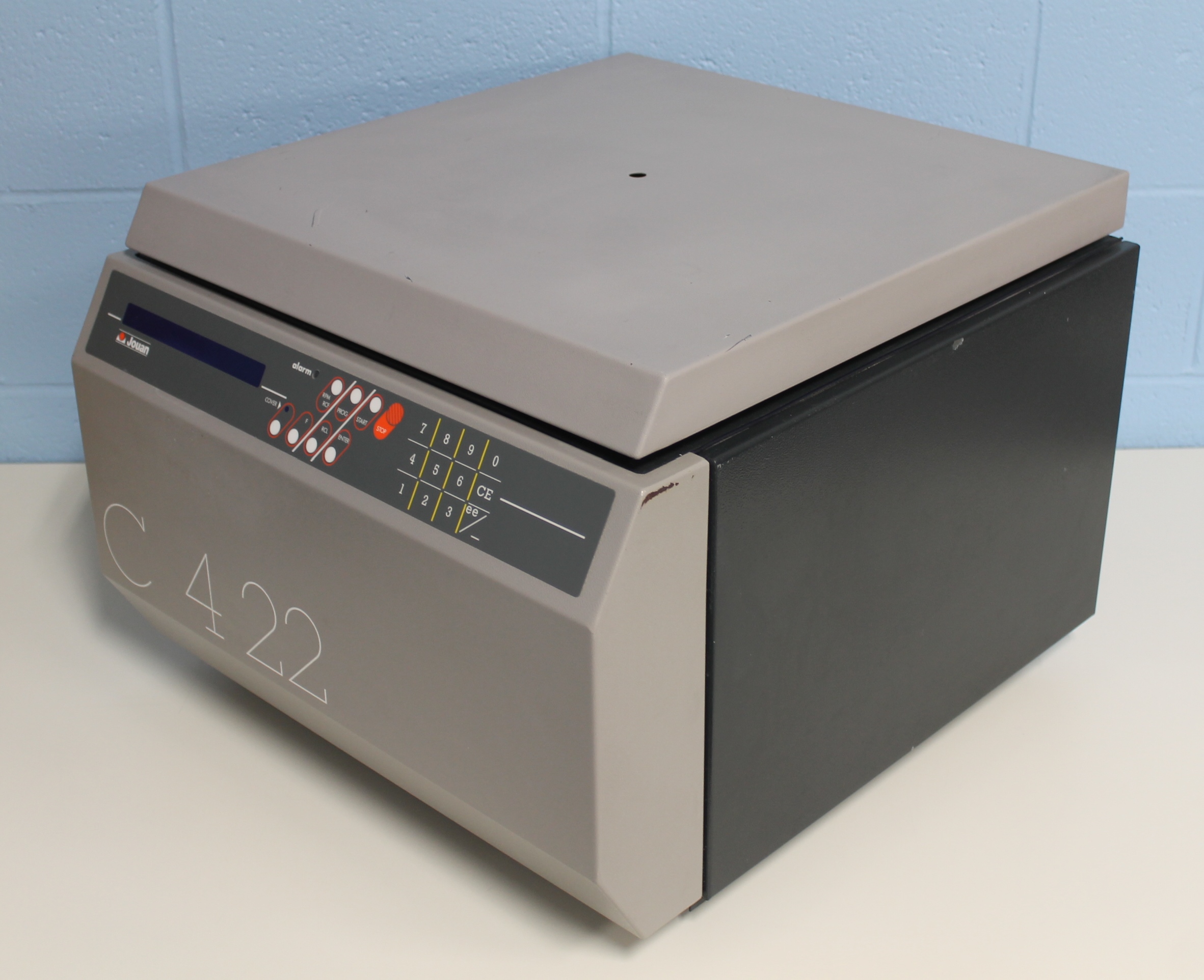 Jouan C4-22 Benchtop Centrifuge