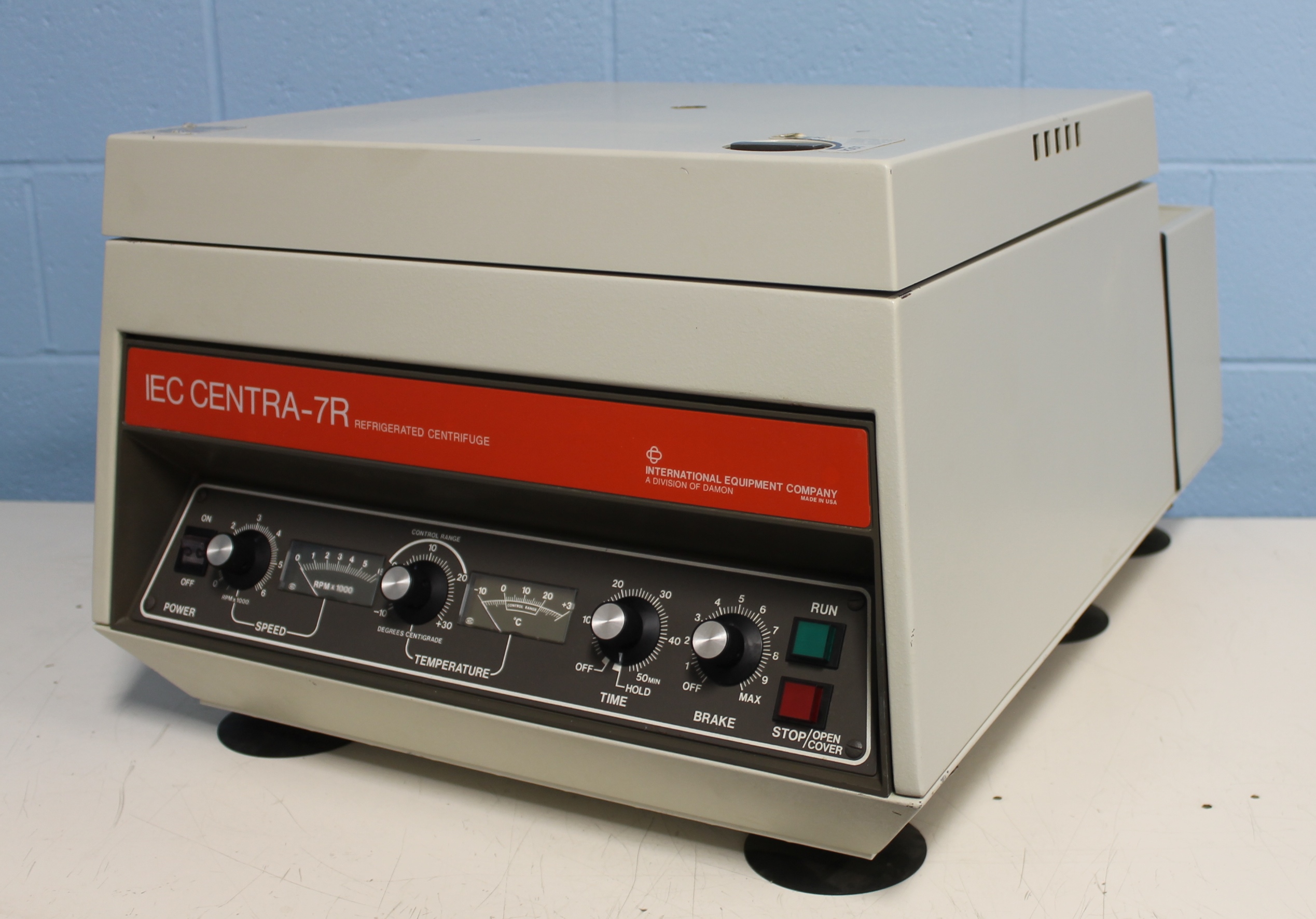 IEC Centra-7R Refrigerated Benchtop Centrifuge