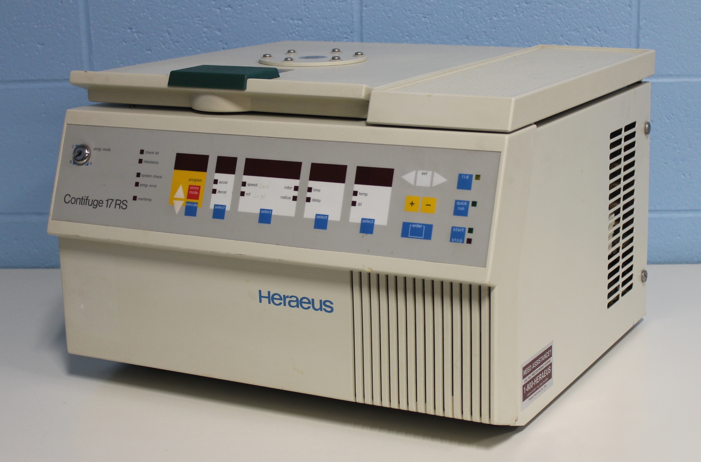 Heraeus/Kendro Lab Contifuge 17RS Benchtop Centrifuge CAT No. 75003573