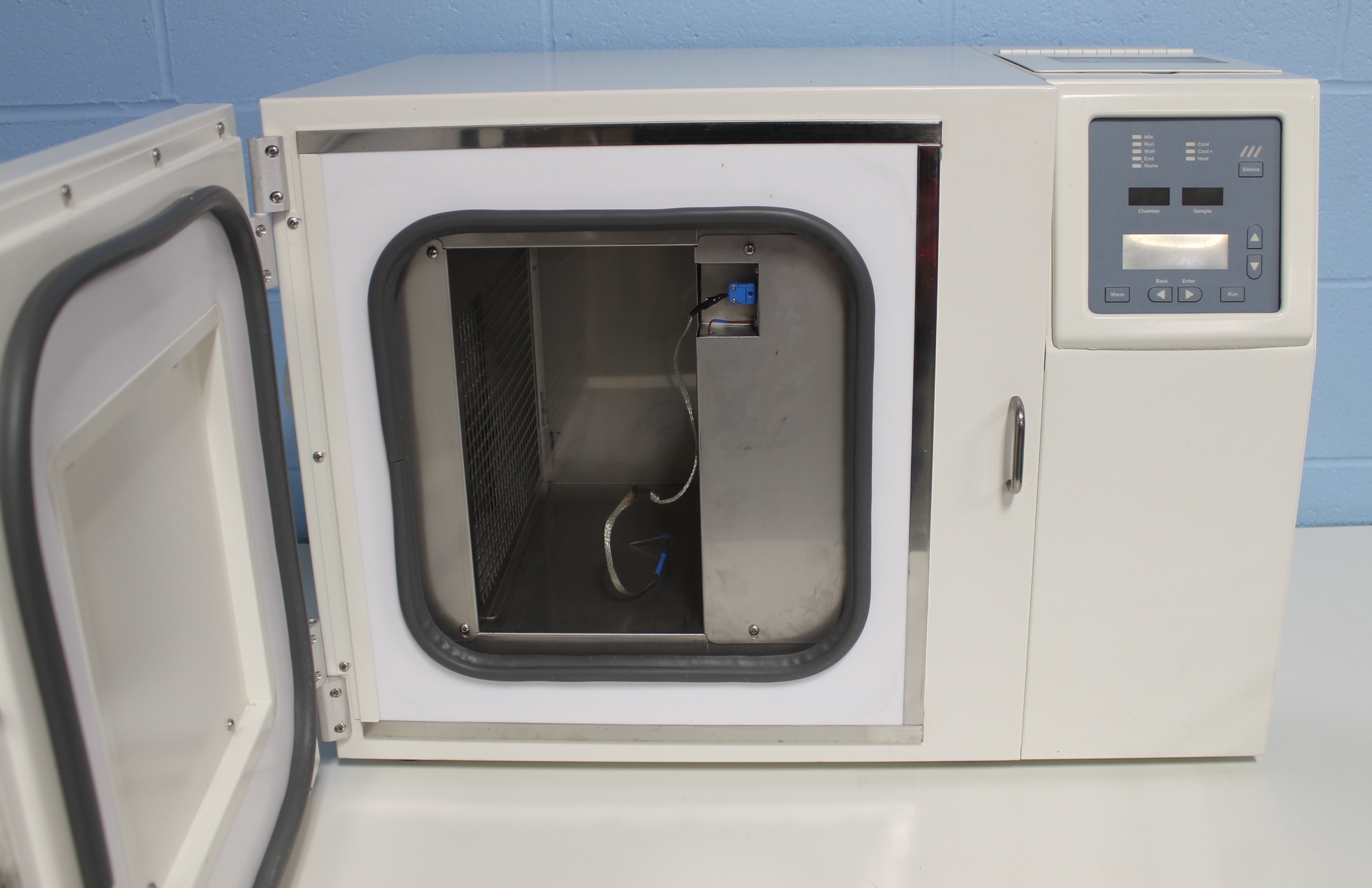 Thermo Electron Corporation  CryoMed Controlled-Rate Freezer Model 7452