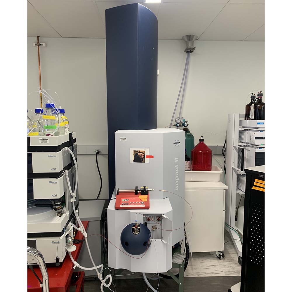Bruker Impact II LC/MS System With Thermo Column Thermostat ...
