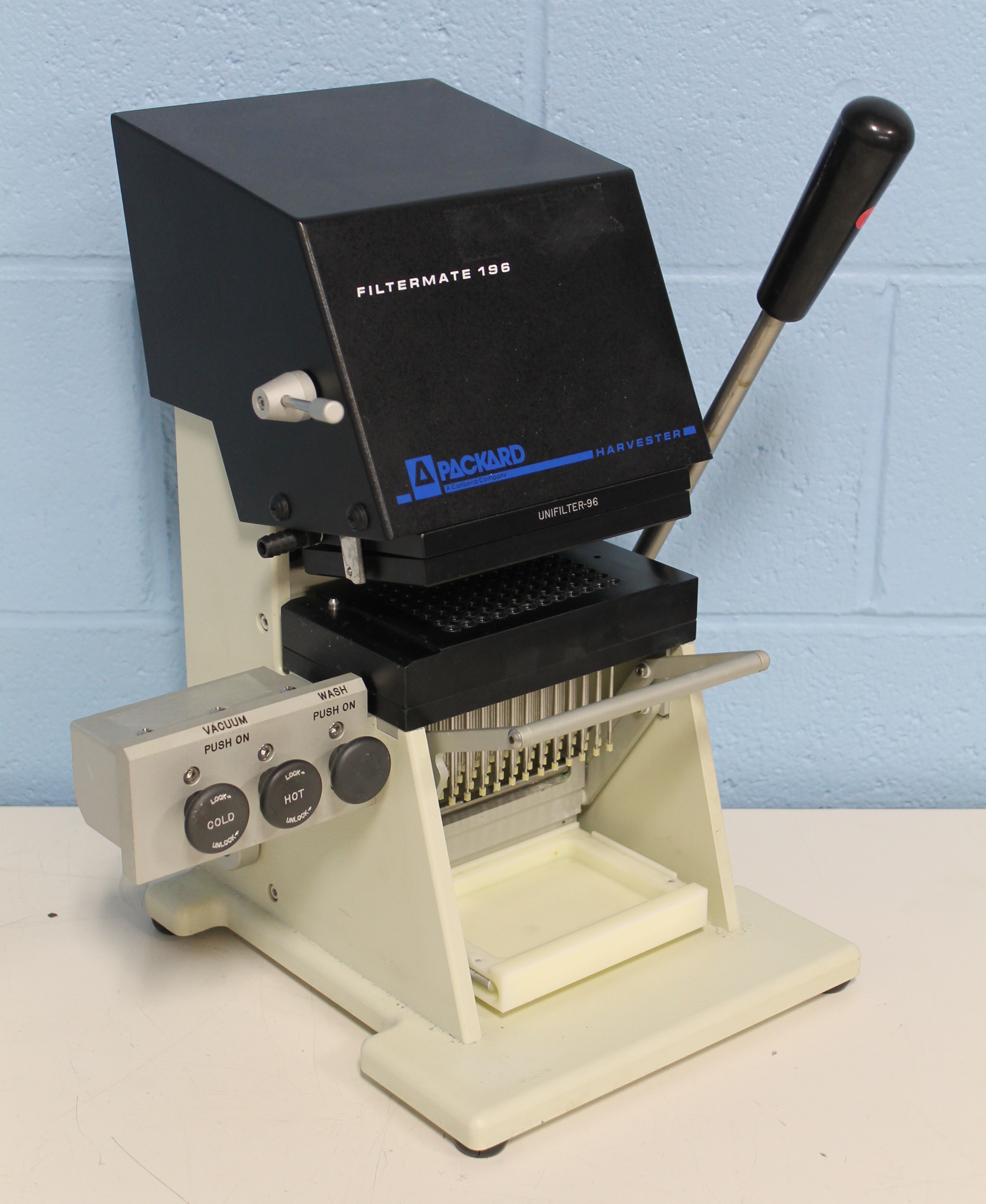 Packard BioScience Company Filtermate 196 Harvester