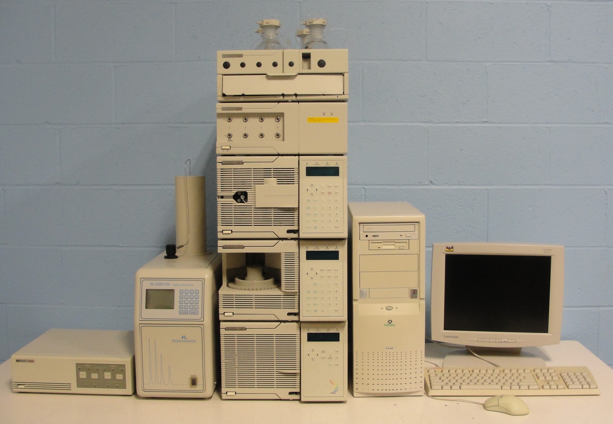 Hewlett Packard 1050 Series HPLC w/Polymer Laboratories PL-EMD 950 Evaporative Mass Detector