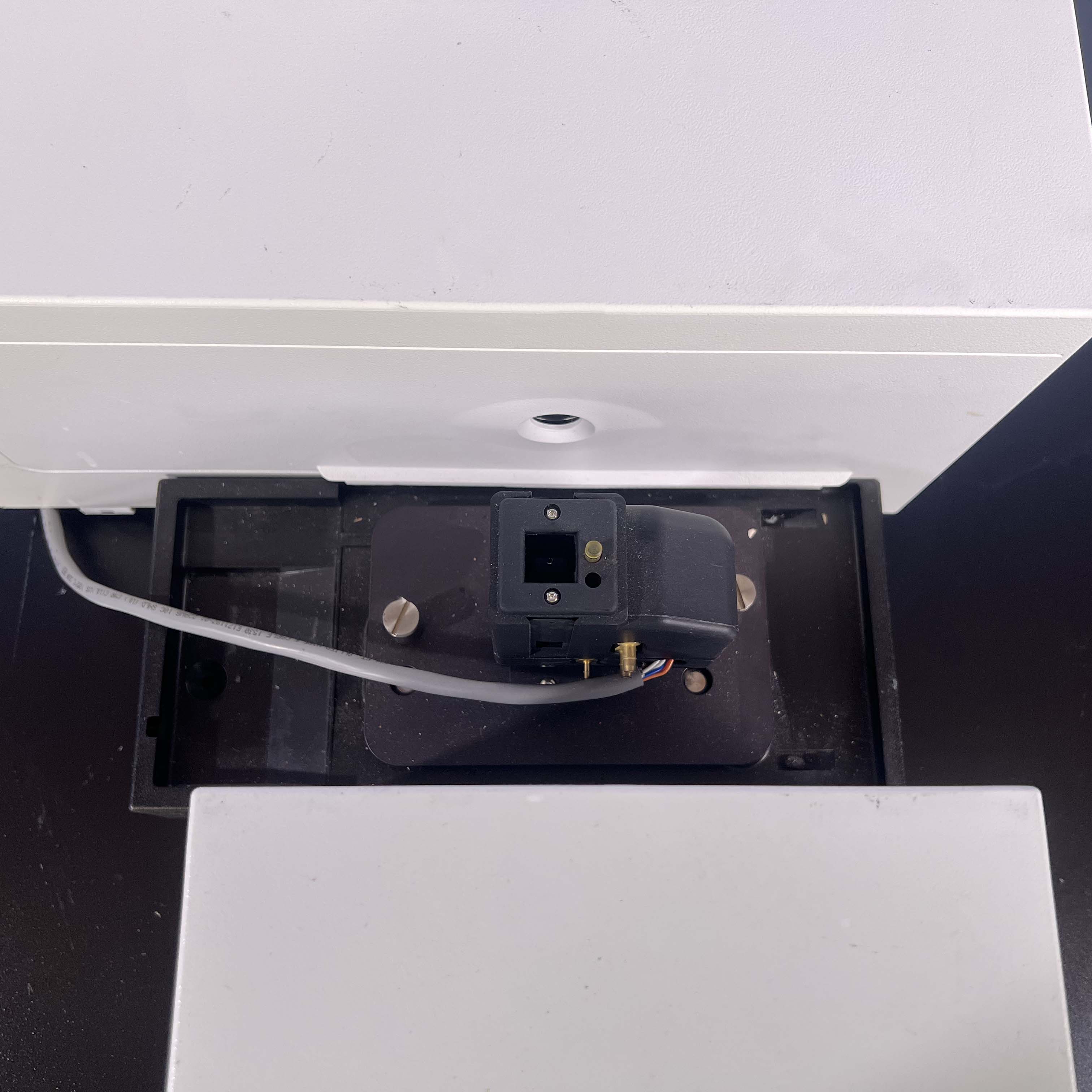 Agilent G1103B Cary 8454 UV-Vis Spectrophotometer