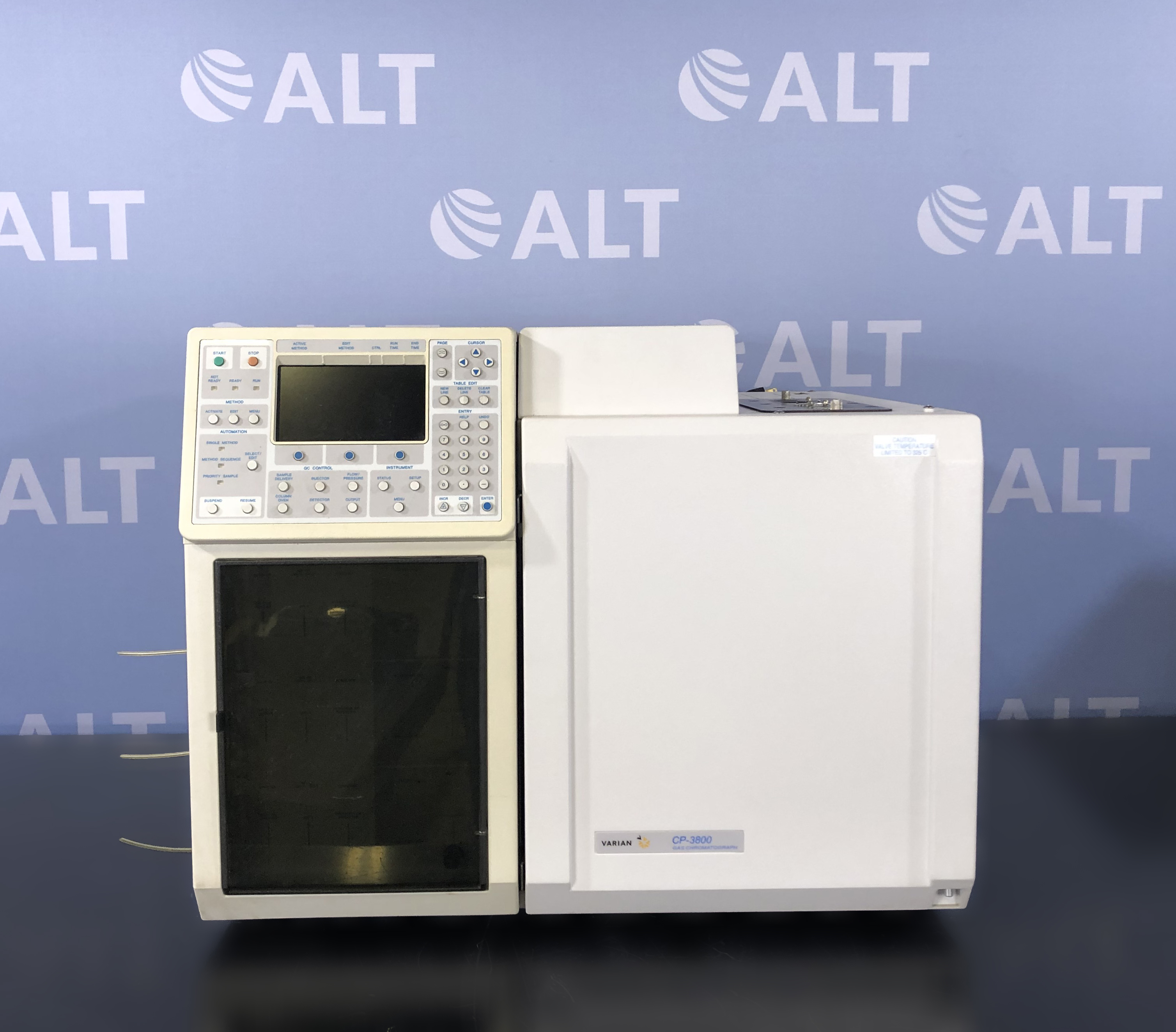 Varian CP-3800/3380 Gas Chromatograph With Varian Saturn 2200 GC/MS/MS