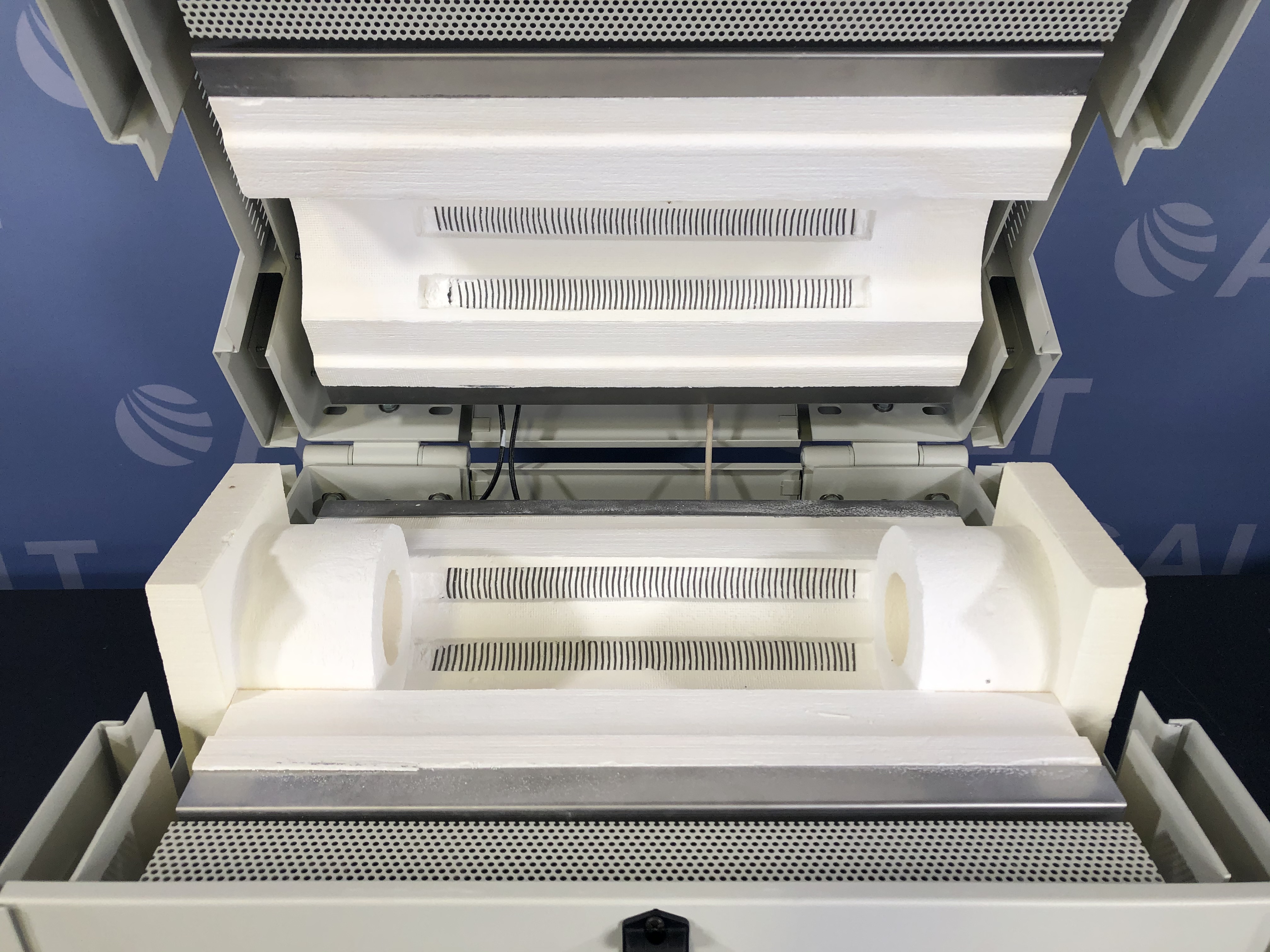 Thermo Scientific Lindberg/Blue M 1200C Split-Hinge Tube Furnace Model ...