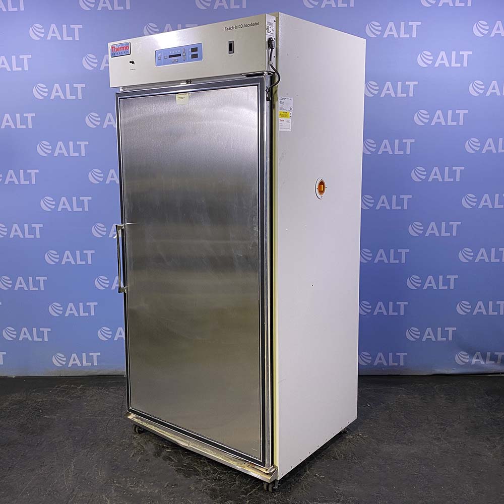 Thermo Forma 3950 High Capacity Reach-In CO2 Incubator with Door Glass Cover