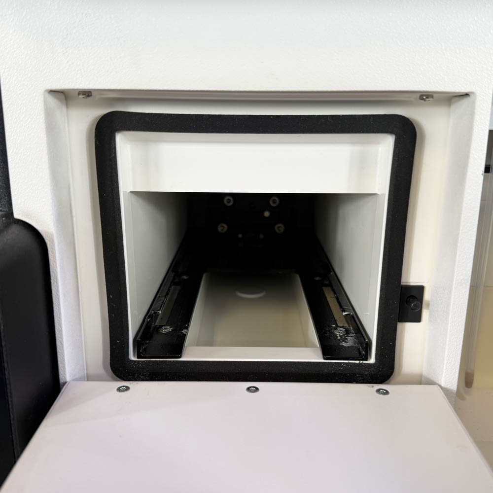 Illumina  MiSeq Gene Sequencing System, Model SY-410-1003