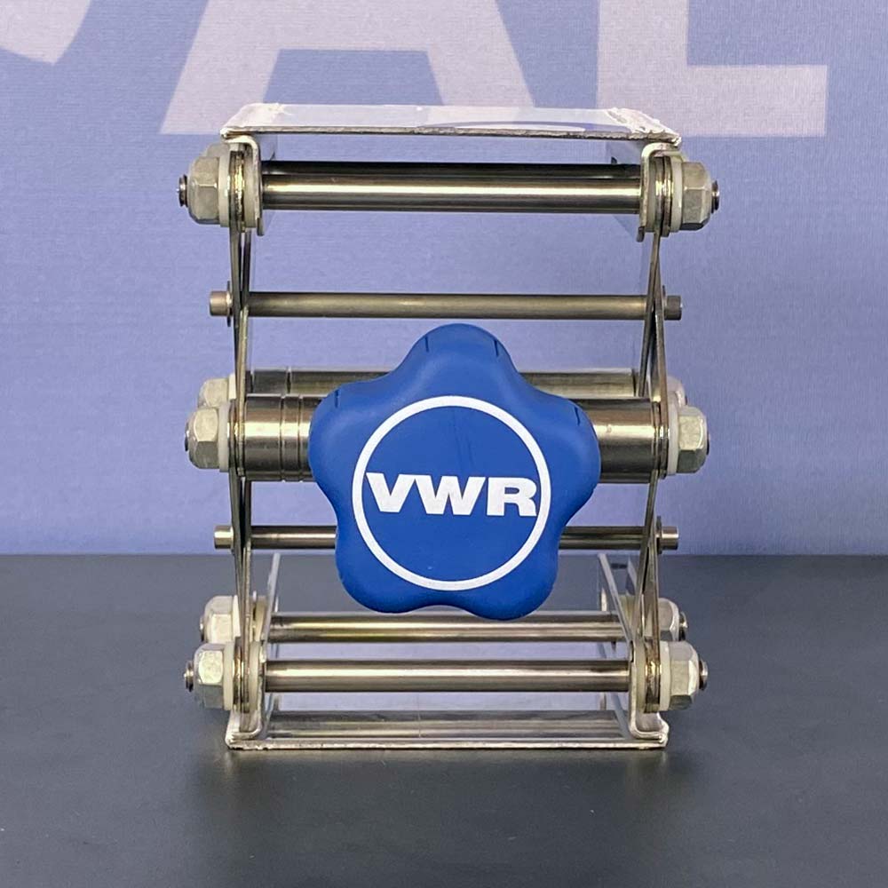 VWR 3 x3 Stainless Steel Lab Lift CAT No. 14233-360