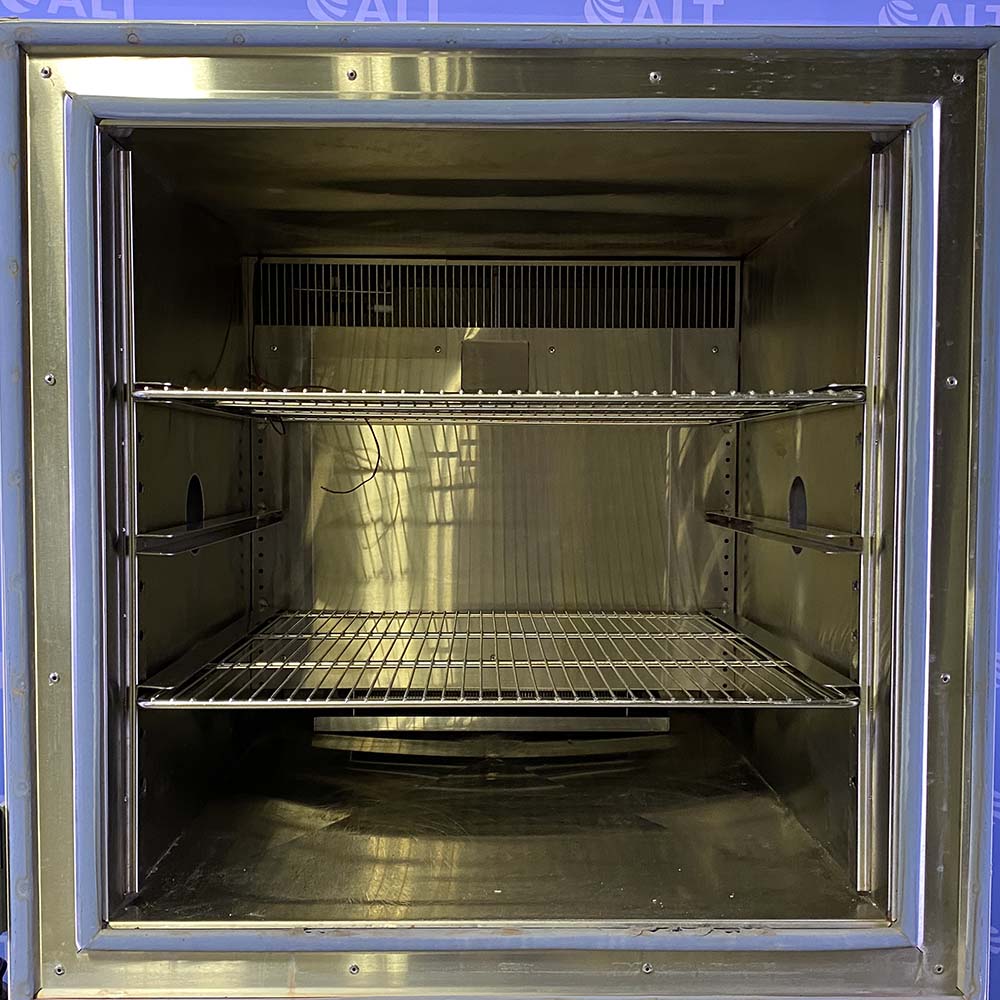 CSZ Z-Plus 16 Temperature Humidity Chamber, Model ZPH-16-1.5-H/AC