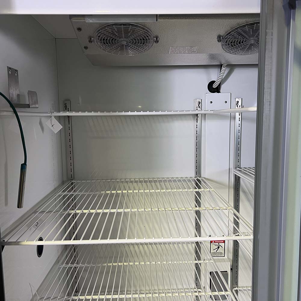 Thermo Fisher Scientific Dual Sliding Door Refrigerator, Model FRCR4505A