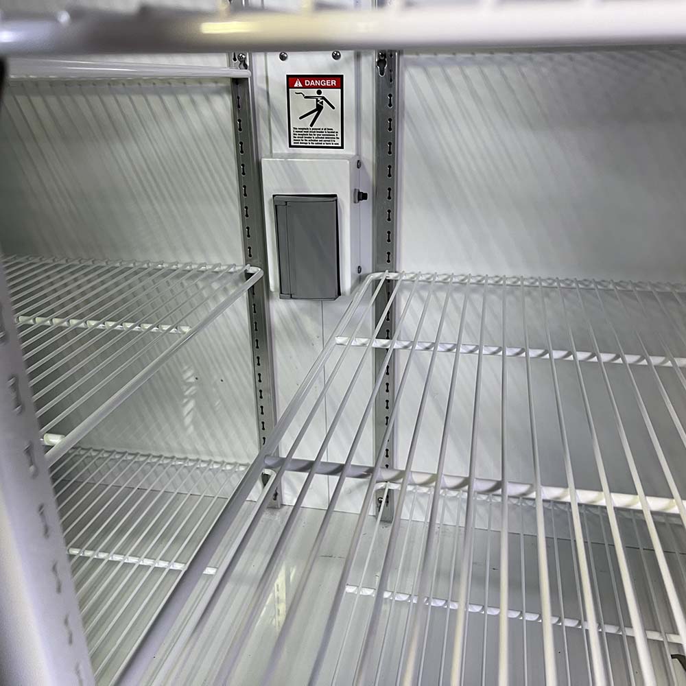 Thermo Fisher Scientific Dual Sliding Door Refrigerator, Model FRCR4505A