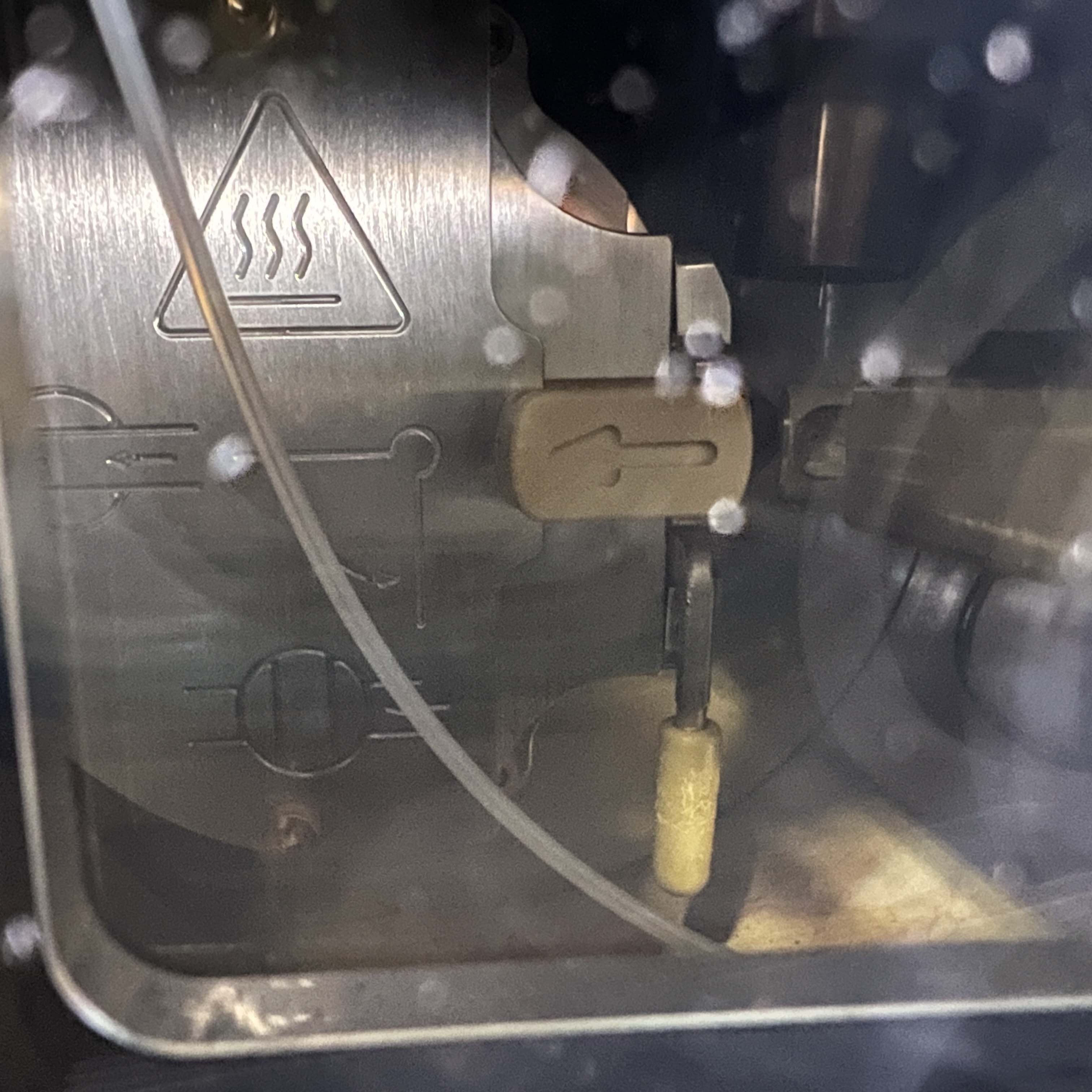 Waters Micromass XEVO Qtof MS Mass Spectrometer With ESI Z-Spray