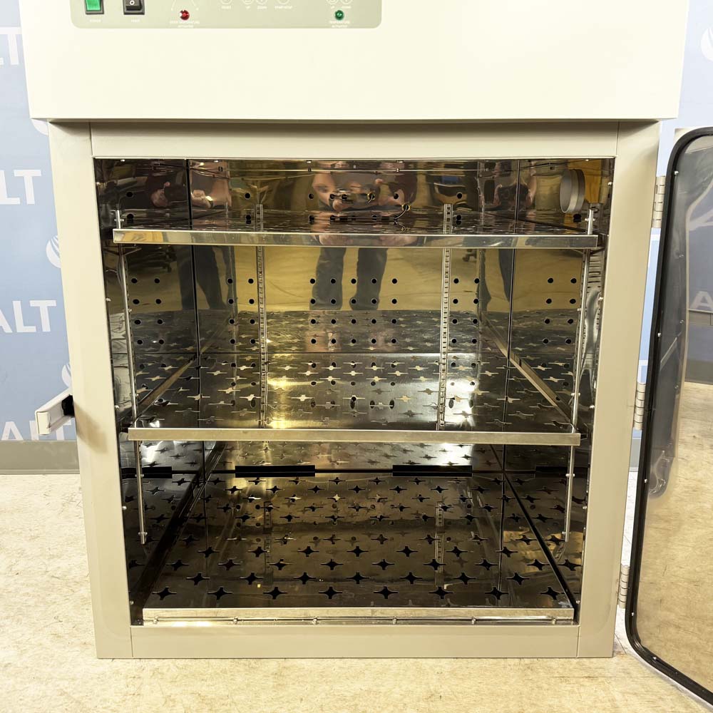 VWR  Shel Lab Forced Air Oven, Model 1380FM