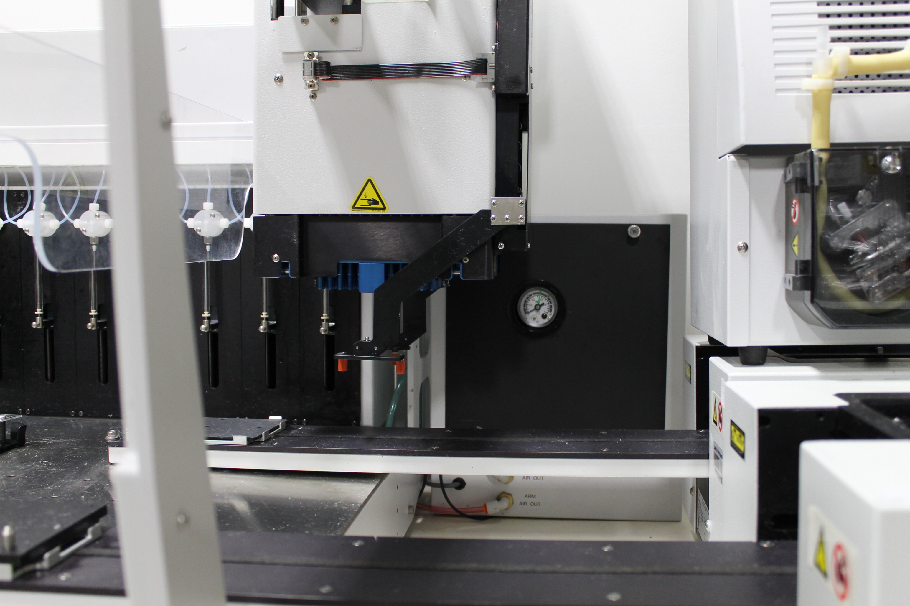 PerkinElmer JANUS AJM8M01 Dual-Arm Automated Workstation