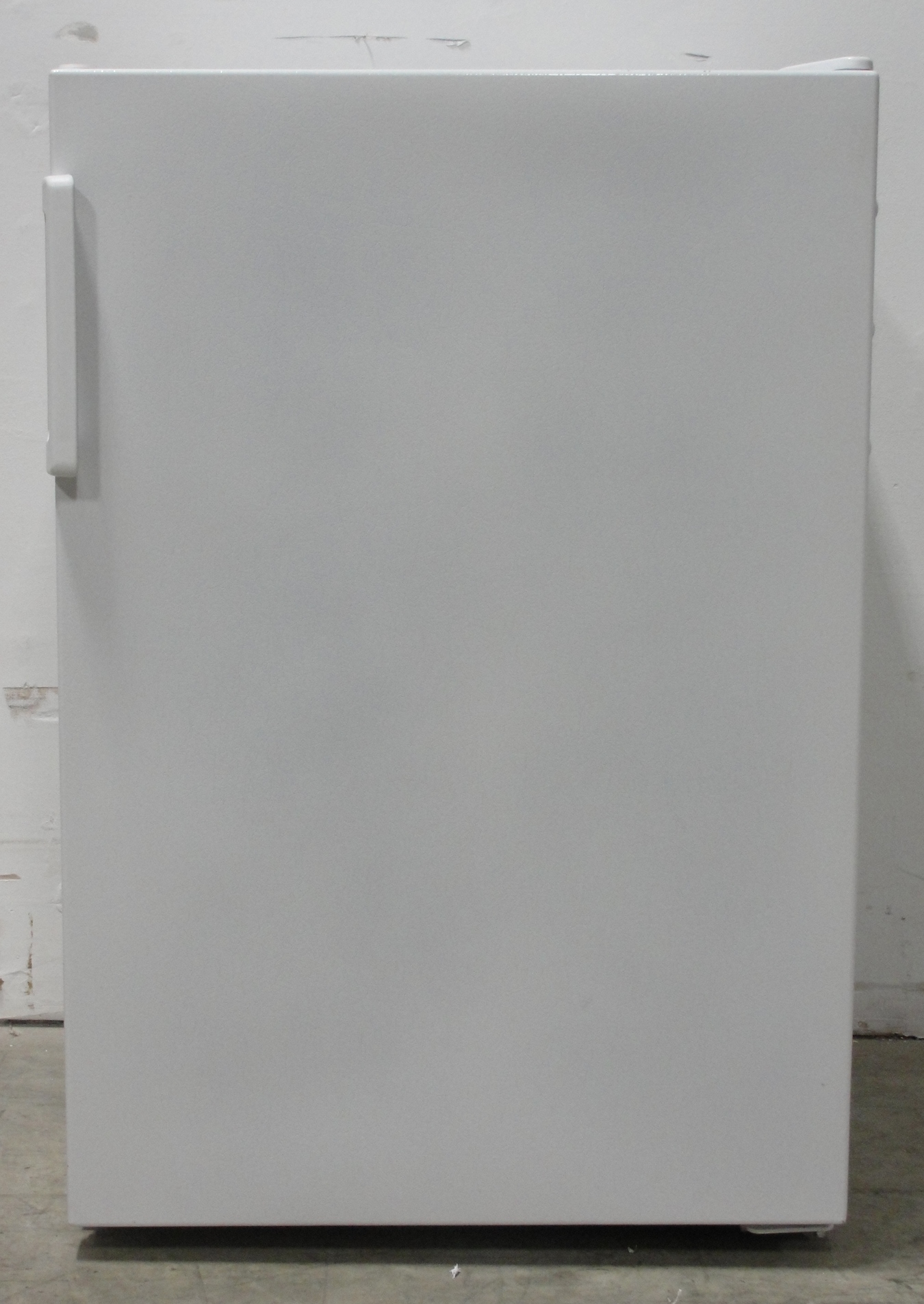 W C Woods MU05W Upright Freezer