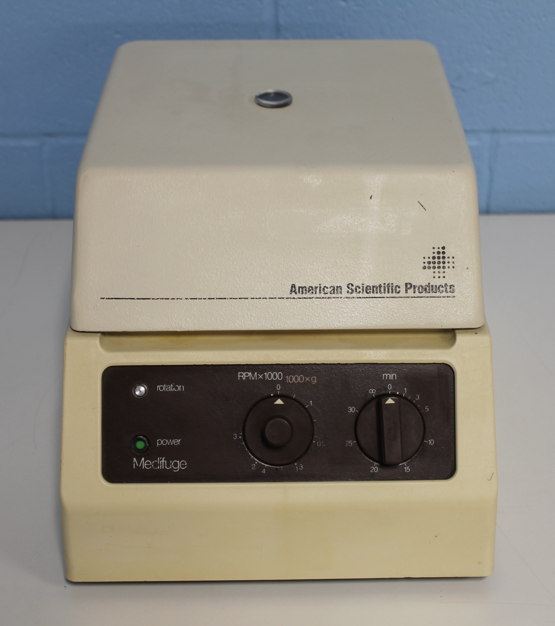 American Scientific Medifuge 1215 Centrifuge with Rotor