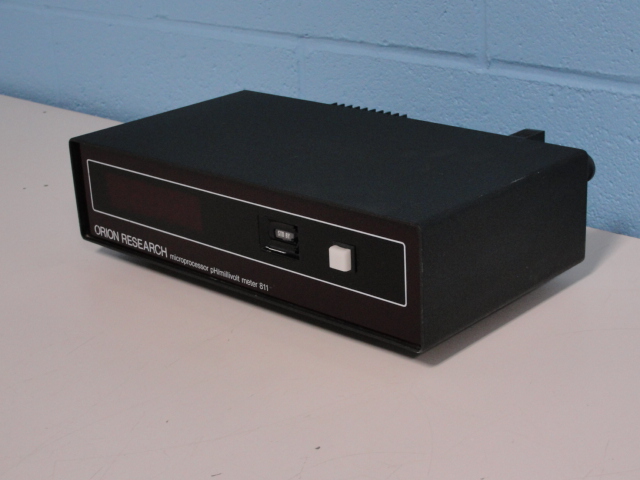 Orion Research Microprocessor pH/millivolt Meter 811