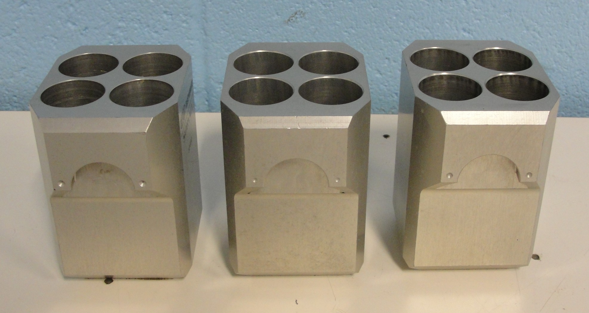 Sorvall Model 00480 Aluminum 4-place 50 ML Carriers (Set of 3)