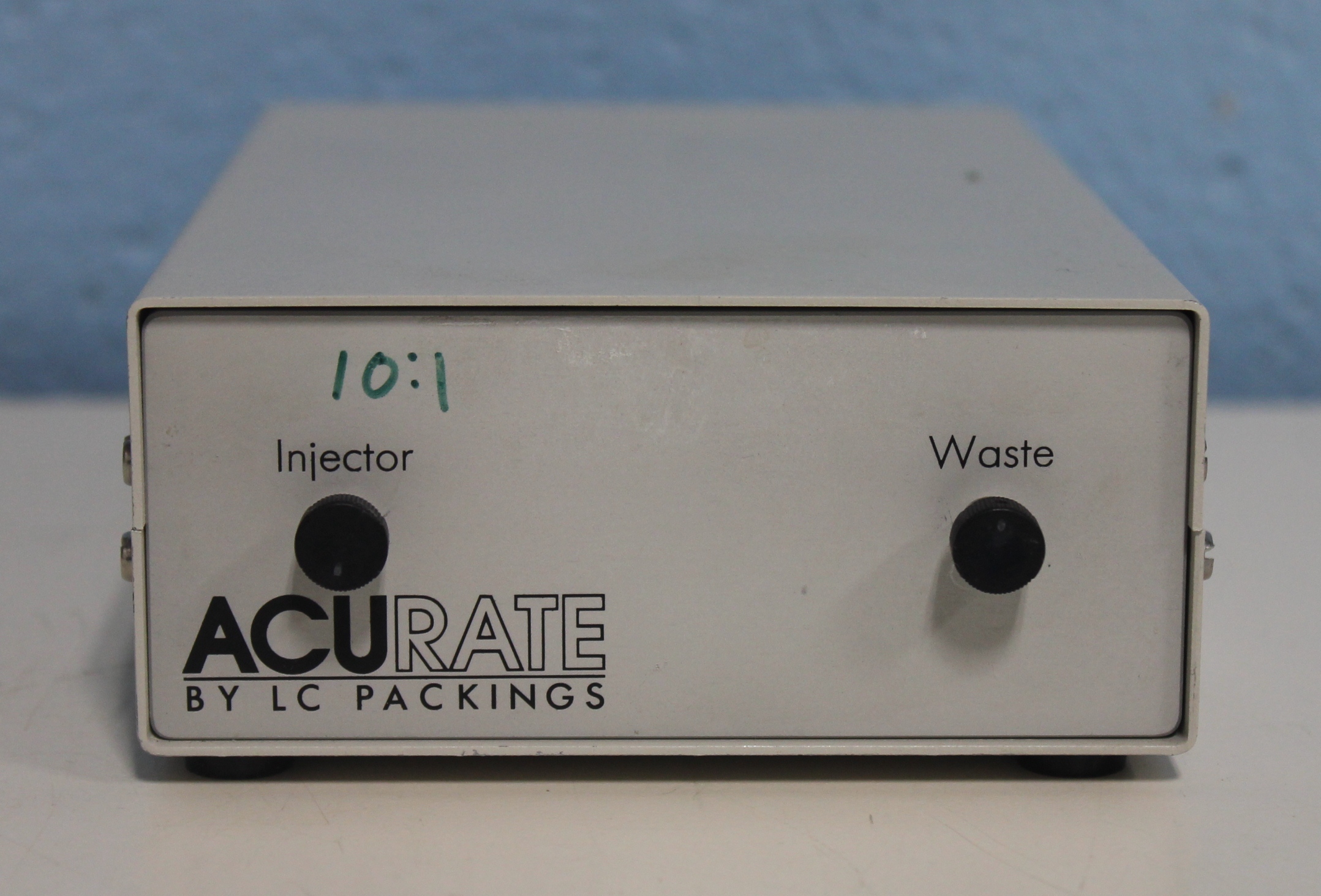 LC Packings Model 1-10 CR Micro Flow Processor