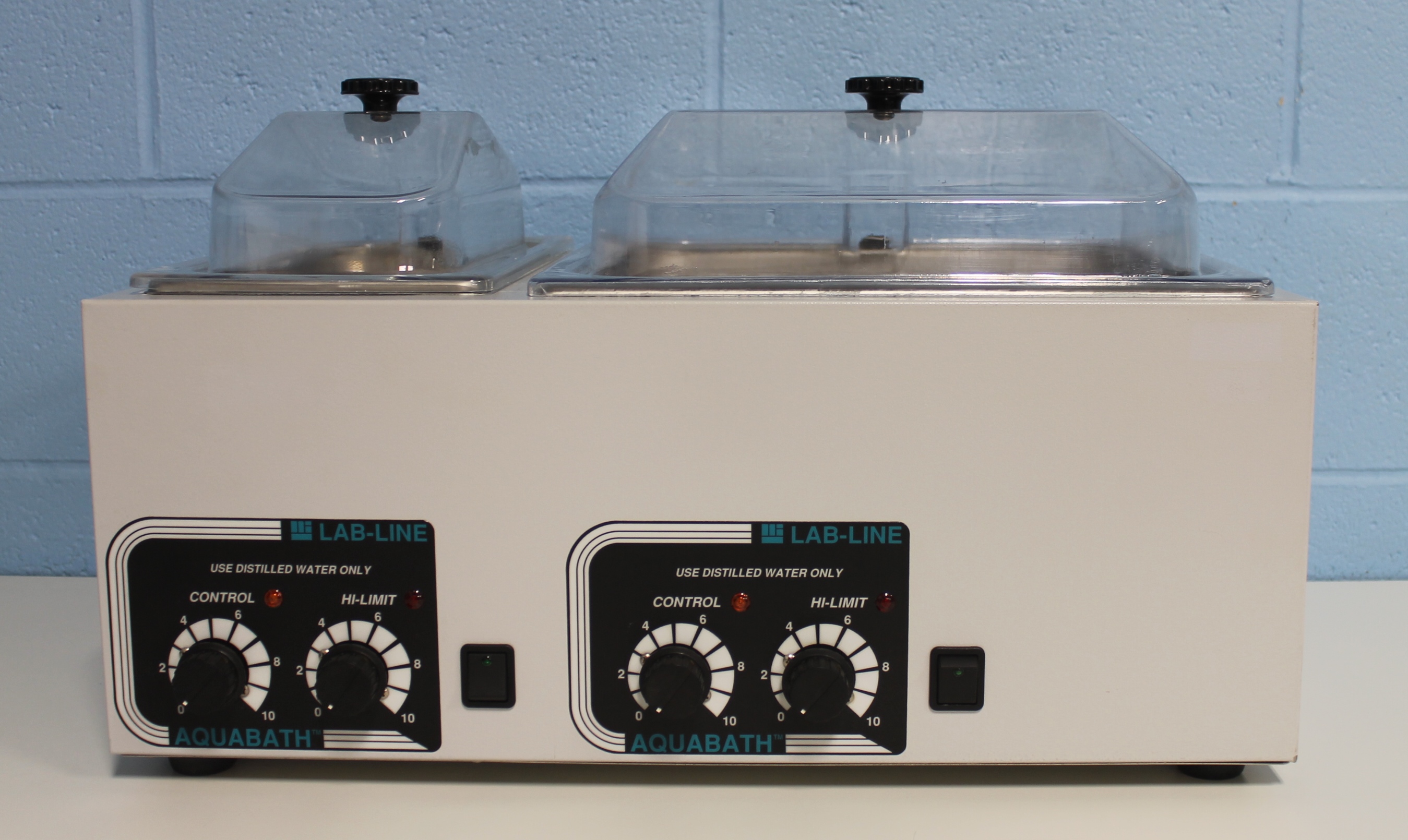 Lab-Line Model 1880 Dual Chamber 5/10L AquaBath Water Bath