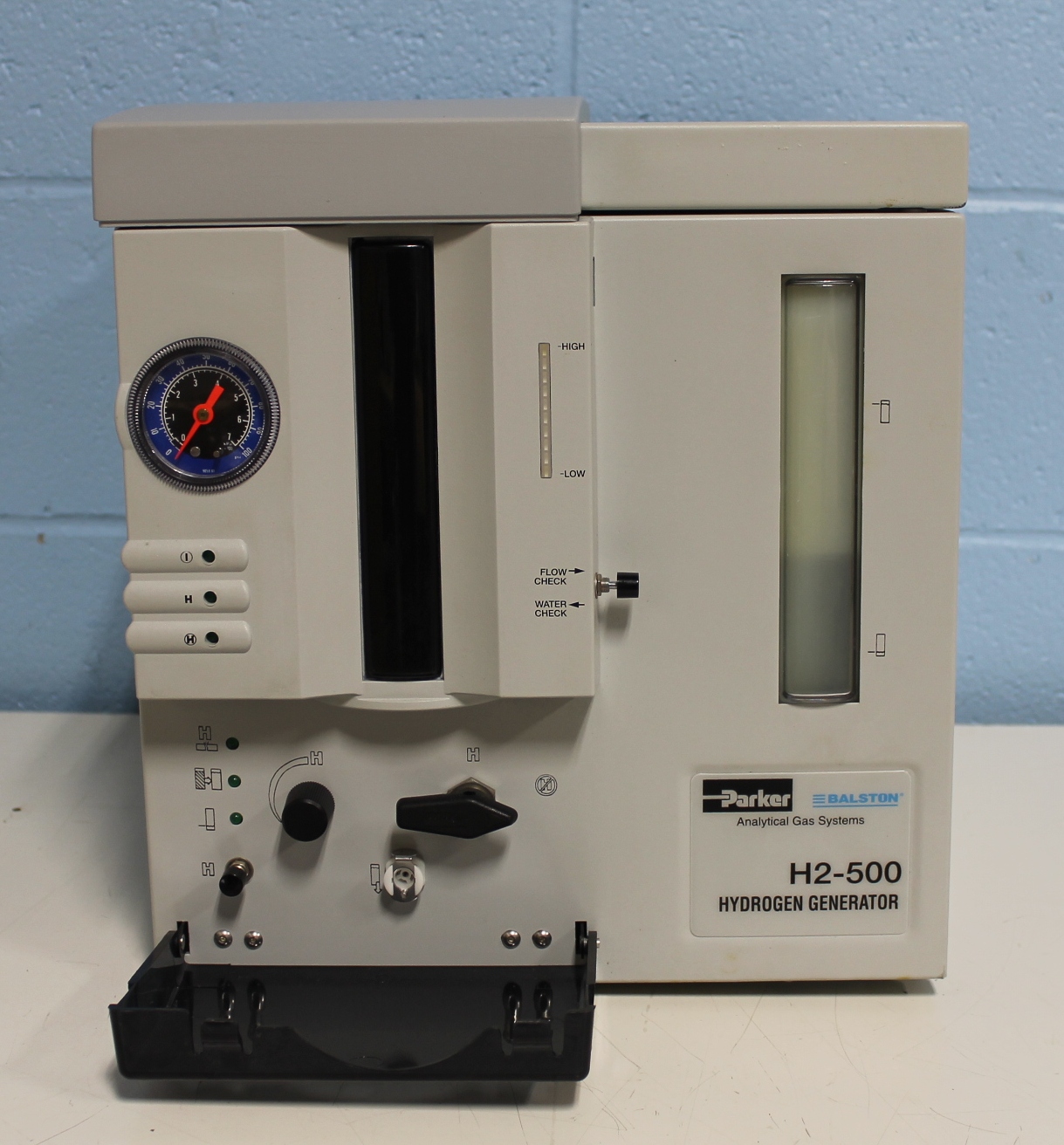 Parker Balston H2-500 Hydrogen Generator