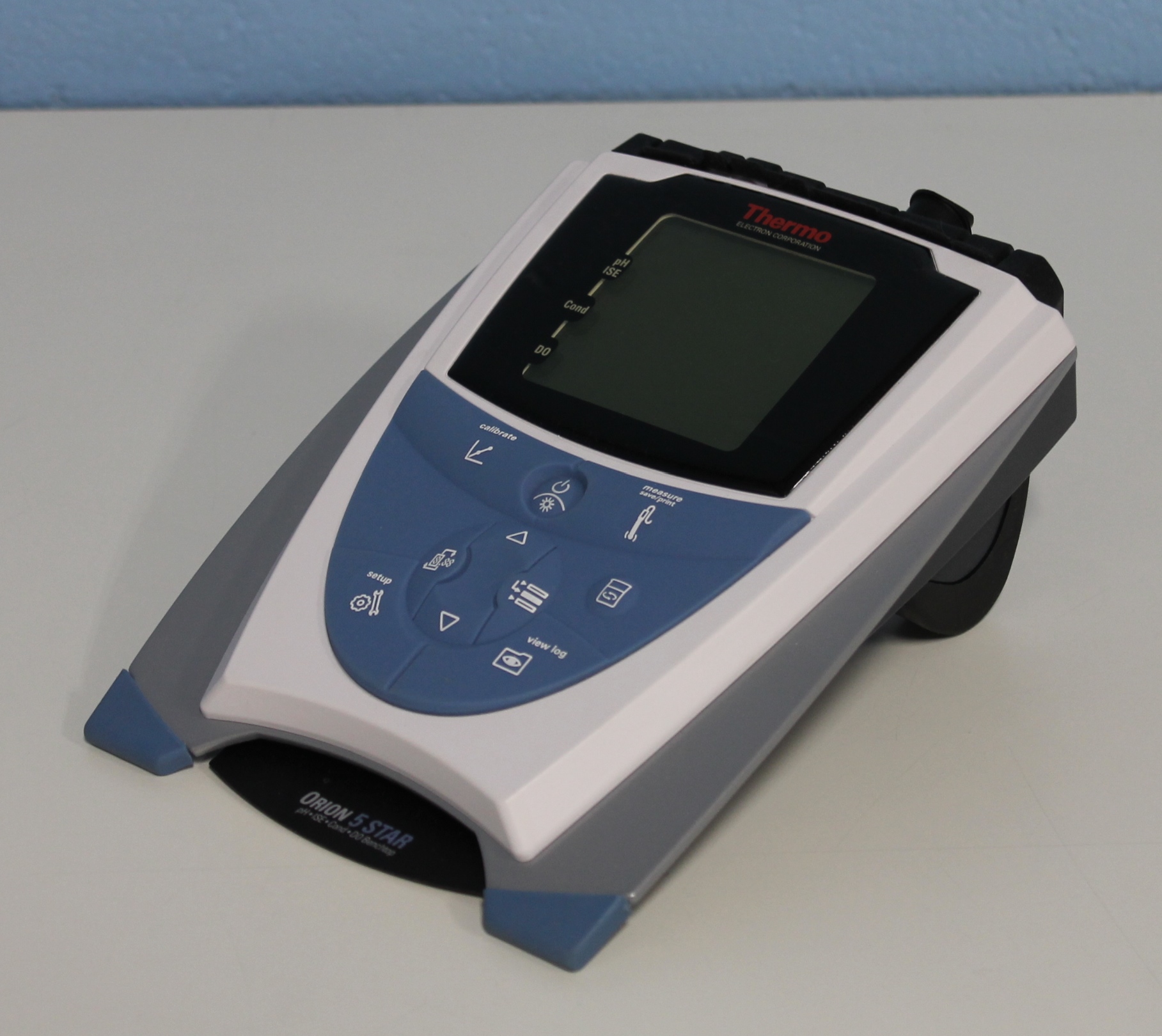 Thermo Orion 5-Star pH/ISE/Conductivity/DO Benchtop Meter