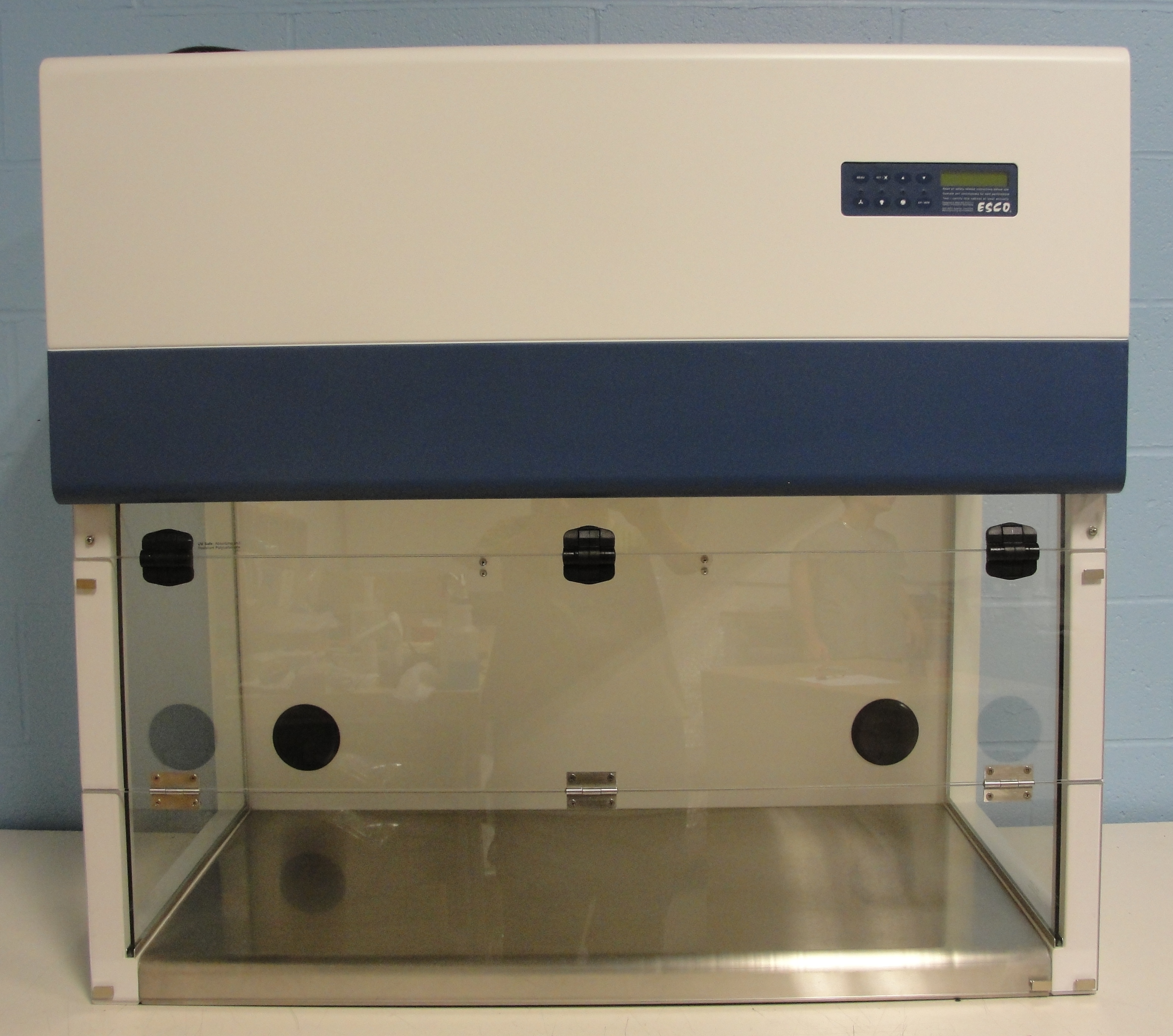 ESCO PCR-3A2 Airstream Polymerase Chain Reaction Cabinet