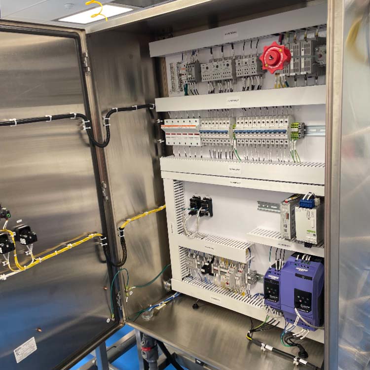 BioPharm Engineer Systems  Custom T-Mix Skid