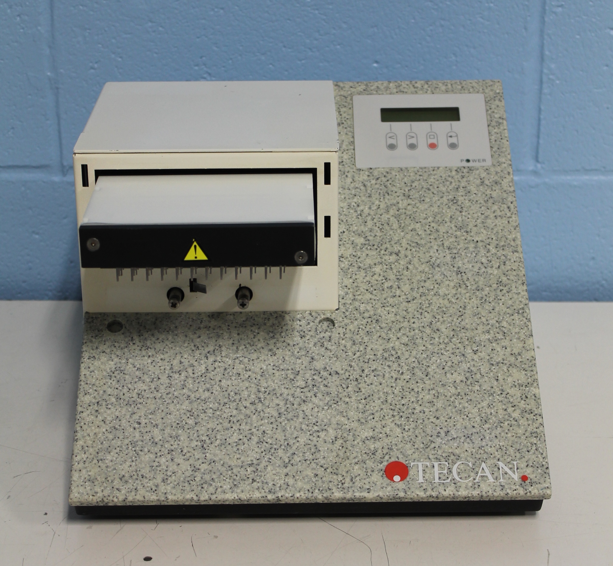Tecan Plate Washer